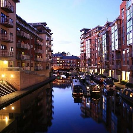 Entire Flat, 2 Bedroom & 2 Bathrooms In Birmingham Esterno foto