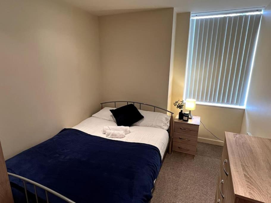 Entire Flat, 2 Bedroom & 2 Bathrooms In Birmingham Esterno foto